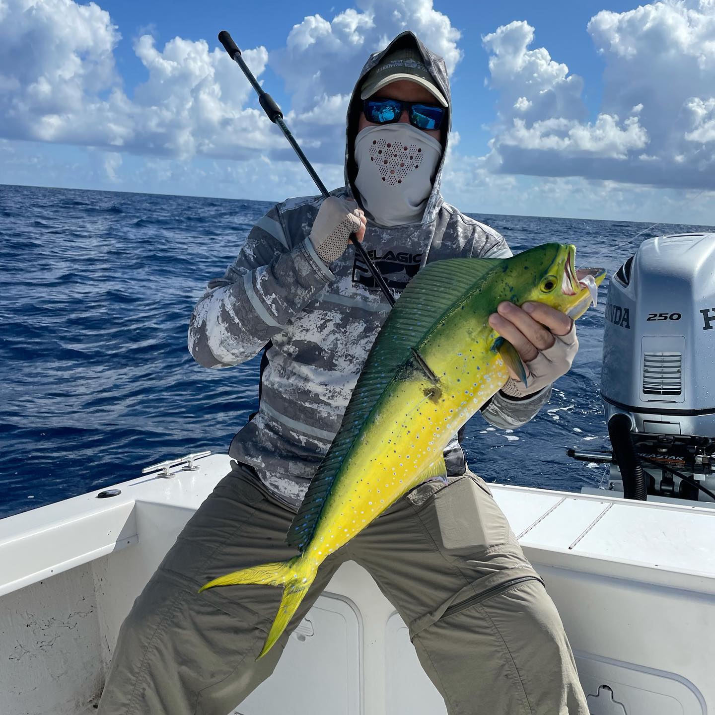 Chip and Dave had some serious variety today. Dolphin, Kingfish, Seatrout and Snapper made for some good times. #GOHARDFISHING #miamibeach #charterfishing #itryhard @starbrite_com @captharrysfishingsupply @pennfishing